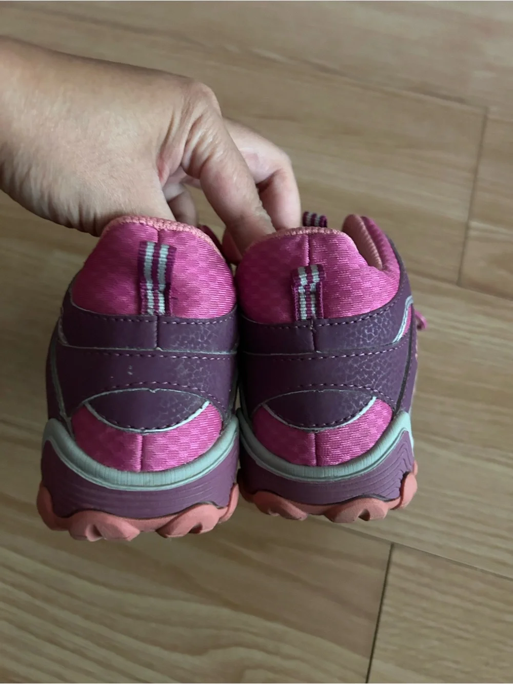 Merrell Pink Berry Chameleon 7 Access Mid Top Hiking Waterproof Boots Size 13.5M